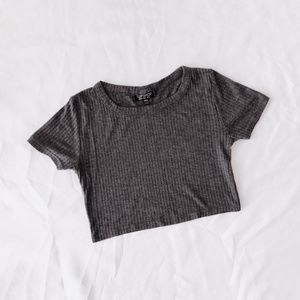 topshop grey ribbed crop tee